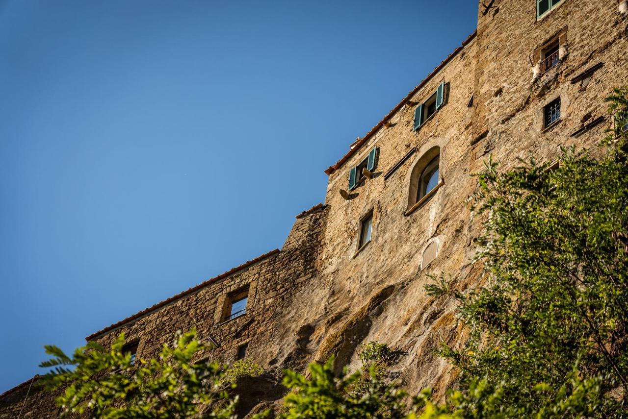 Le Antiche Viste Apartment Pitigliano Bagian luar foto